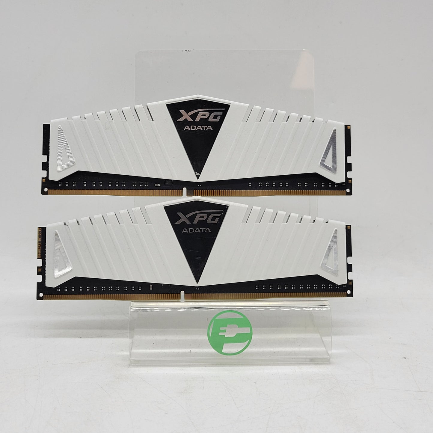XPG ADATA 16GB (2x8GB) RAM DDR4 3000MHz AX4U300038G16-BWZ