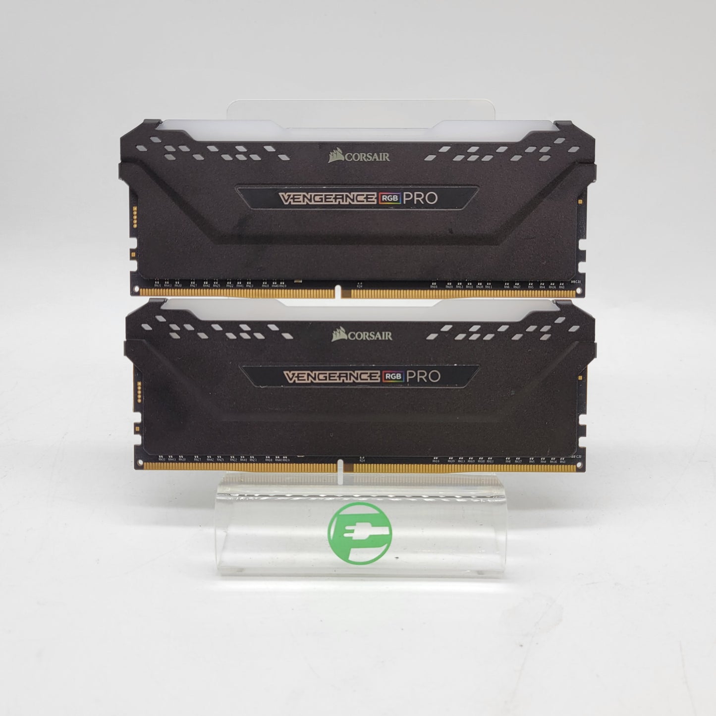 Corsair Vengeance RGB Pro 32GB (2x16GB) RAM DDR4 3600MHz CMW32GX4M2D3600C18