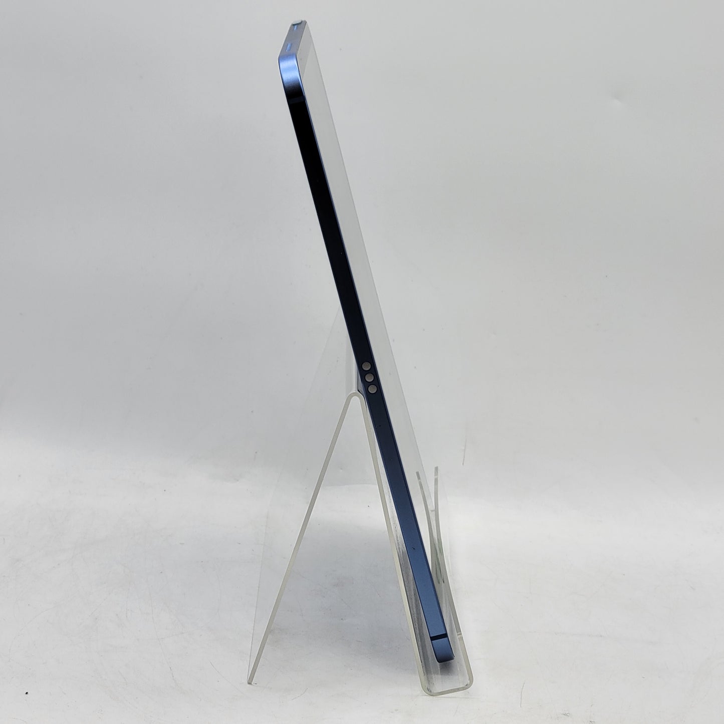 Factory Unlocked Apple iPad 10th Gen 64GB Blue MQ6K3LL/A