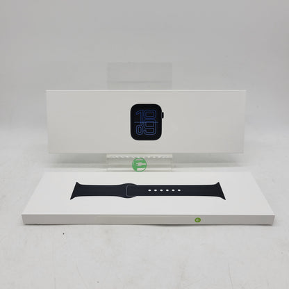 New GPS Only Apple Watch SE 3 40MM Midnight Aluminum Midnight Band MEH94LW/A