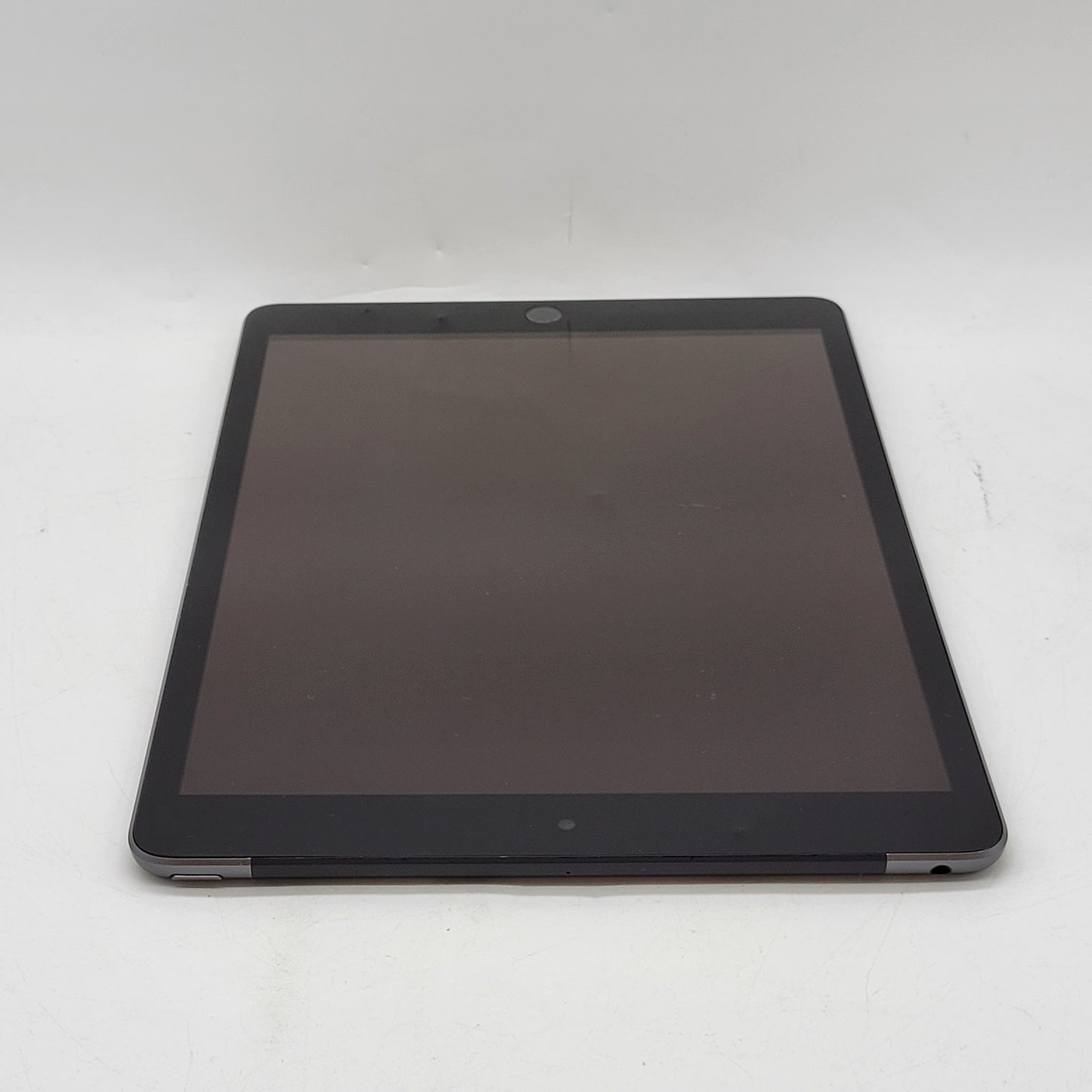 WiFi Only Apple iPad 9th Gen 64GB Space Gray MK663LL/A