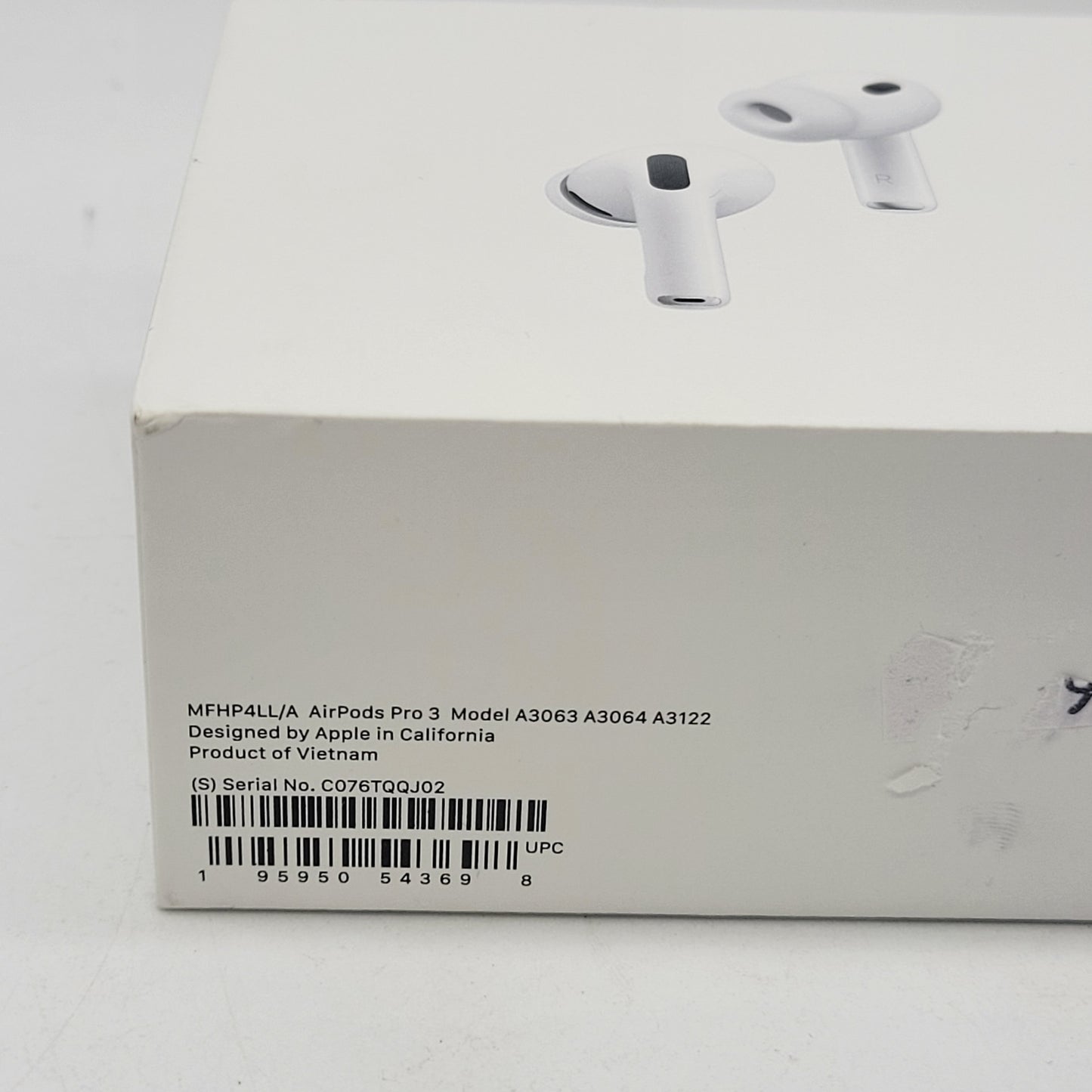 New Apple AirPods Pro 3rd Gen with MagSafe Charging Case A3064 A3063 A3122
