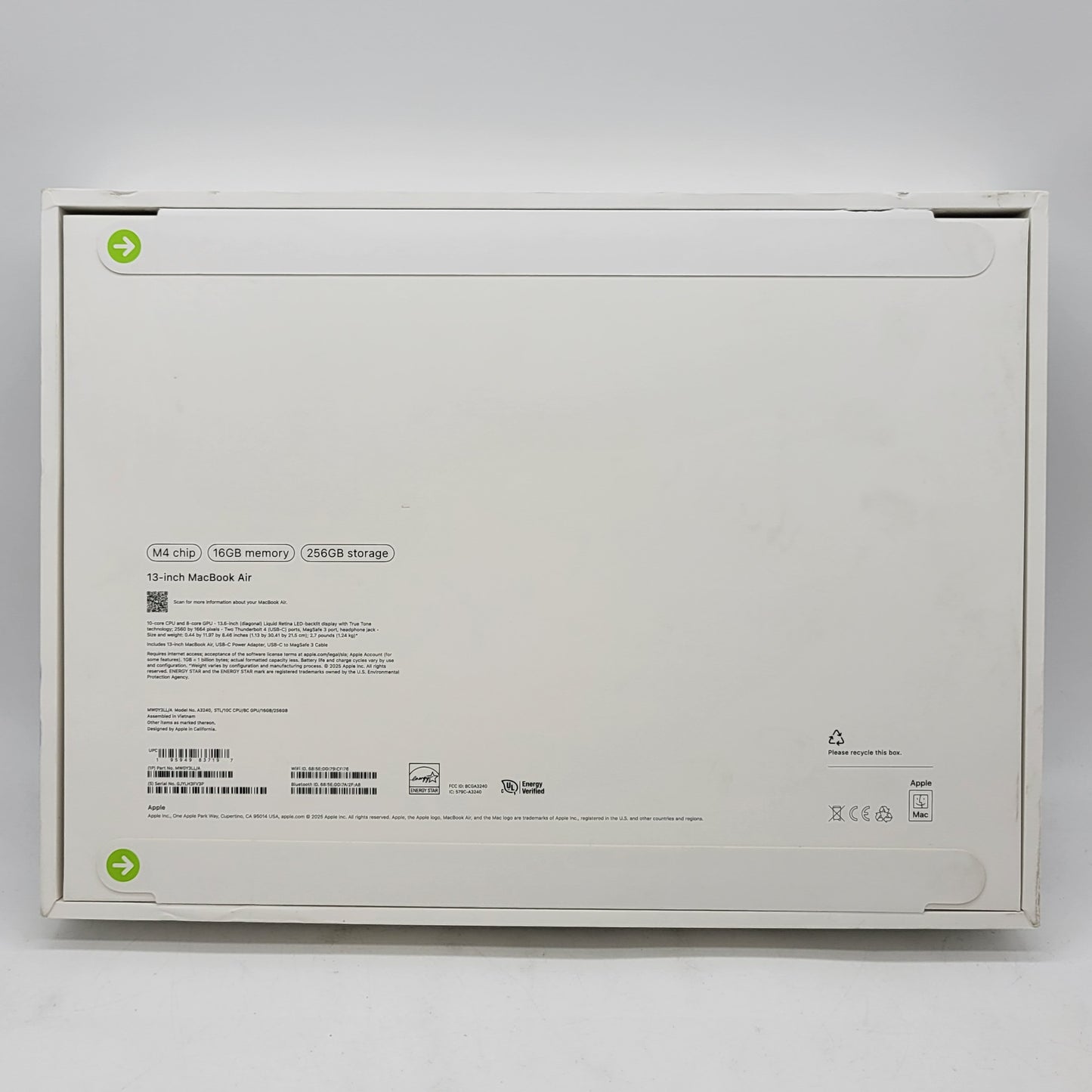 New 2025 Apple MacBook Air 13.6" M4 8C GPU 4.5GHz 16GB RAM 256GB SSD A3240