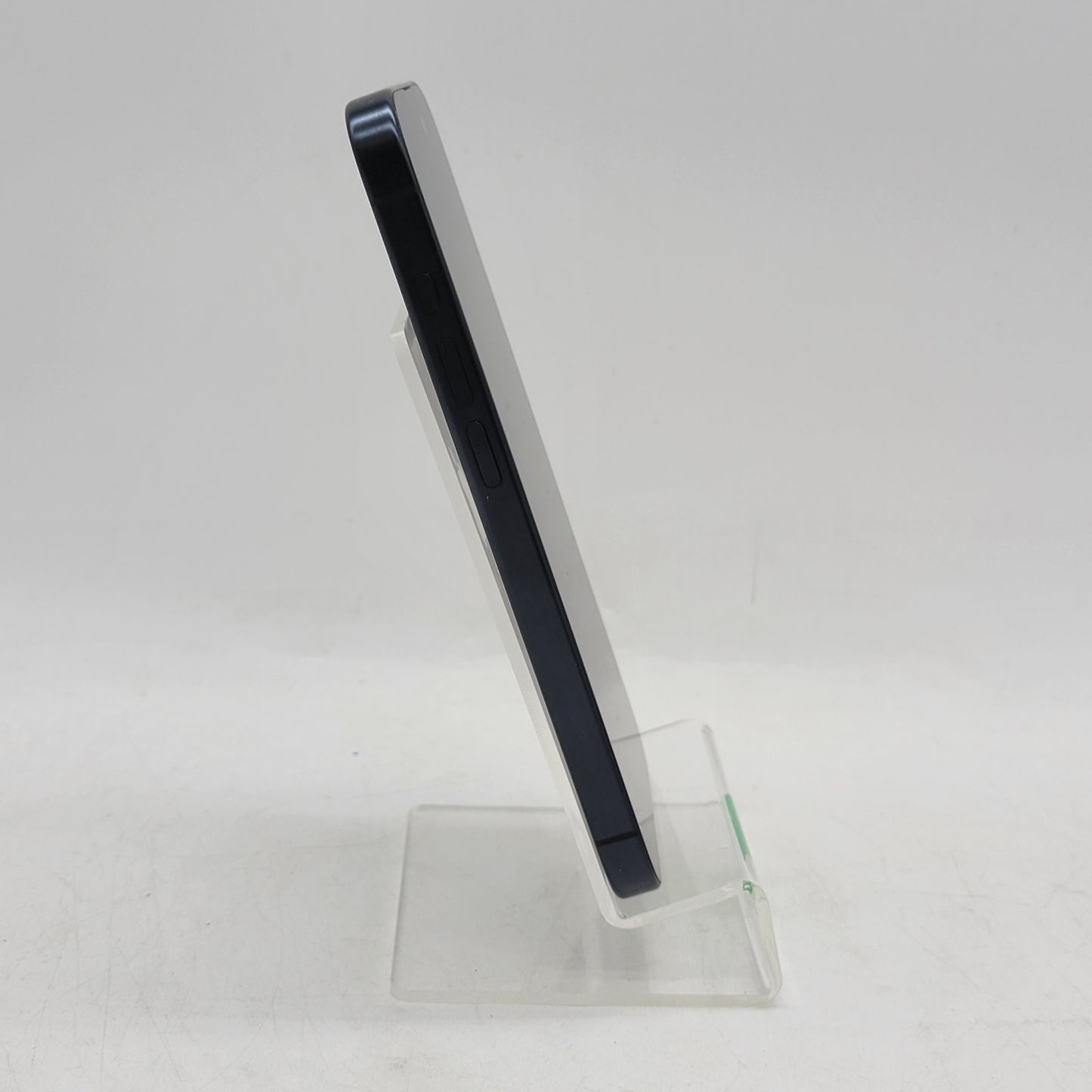 Factory Unlocked Apple iPhone 15 Pro 256GB Blue MTQV3LL/A