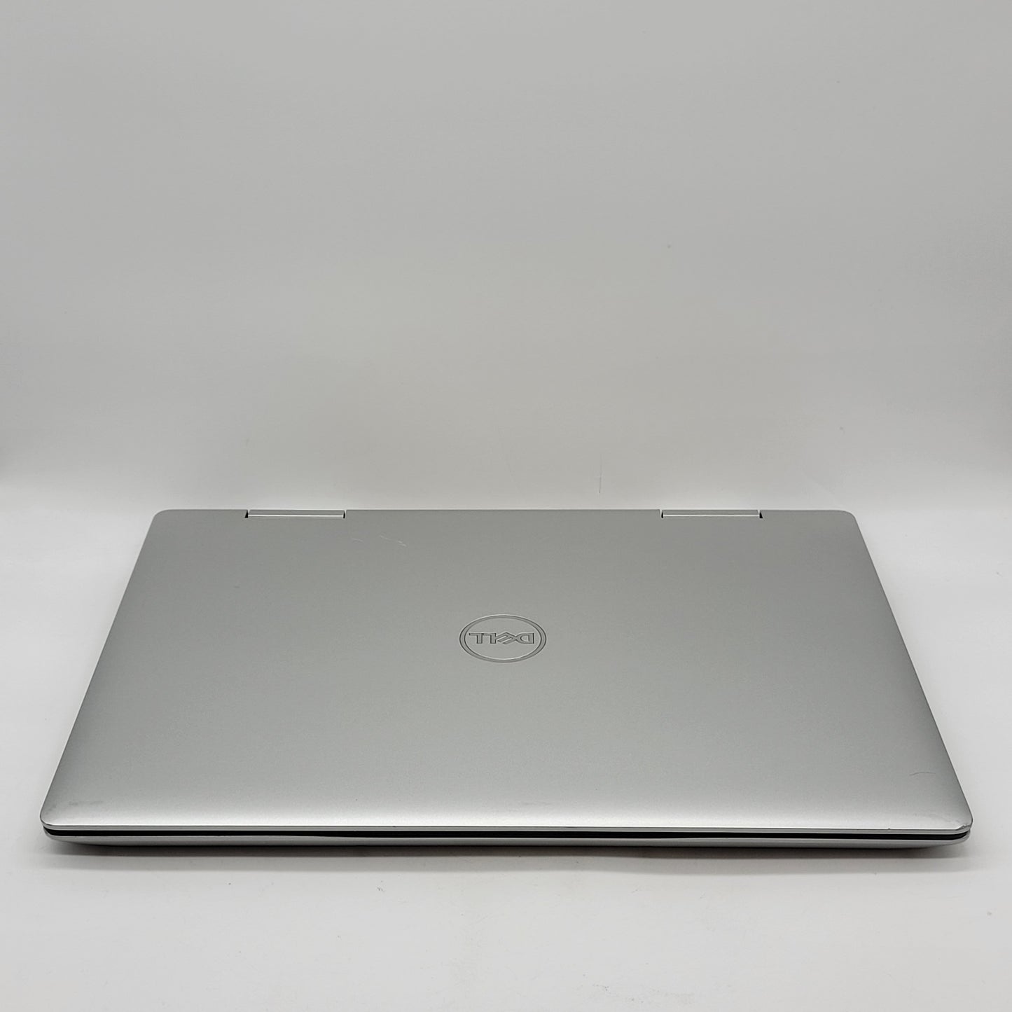 Dell Inspiron 5000 P93G 14" i5-8265U 1.8GHz 8GB RAM 256GB SSD
