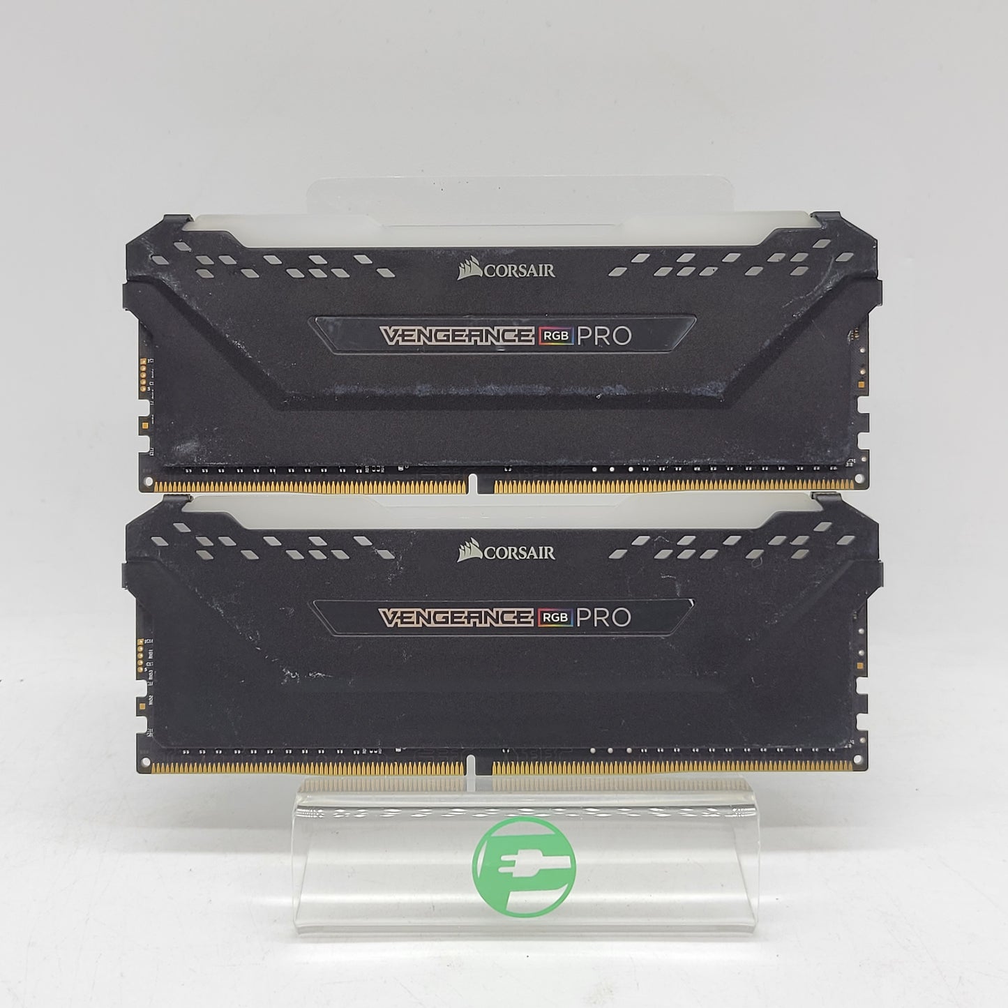 Corsair Vengeance RGB Pro 16GB (2x8GB) RAM DDR4 3200MHz CMW16GX4M2C3200C16