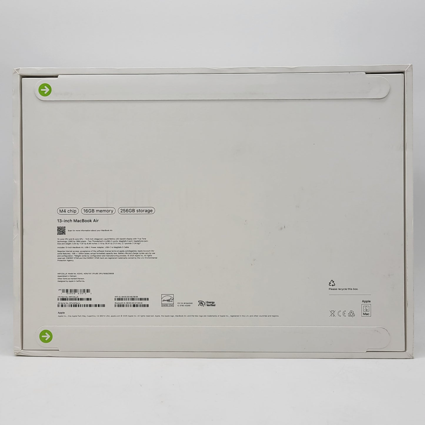 New 2025 Apple MacBook Air 13.6" M4 8C GPU 4.5GHz 16GB RAM 256GB SSD A3240