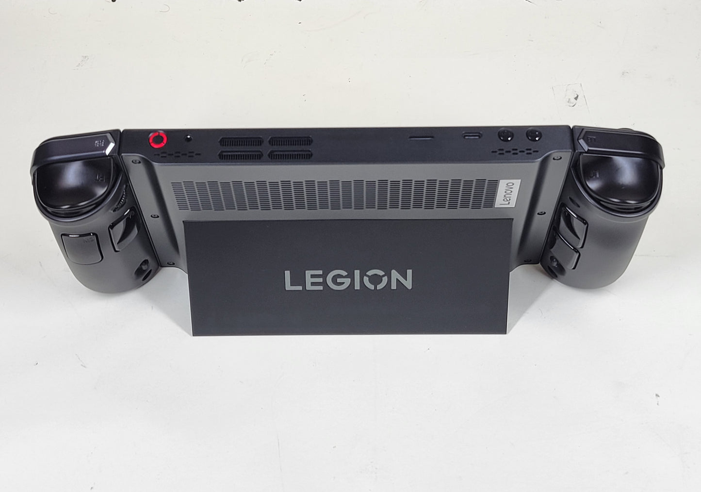 Lenovo Legion Go 8.8" AMD Ryzen Z1 Extreme 16GB 1TB Shadow Black 83E1001YUS