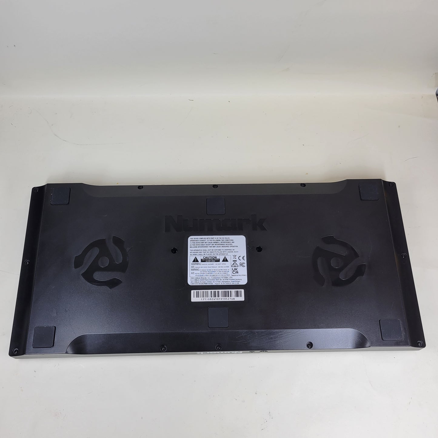 Numark 2-Channel Mixtrack Platinum FX 4-Deck Serato DJ Controller