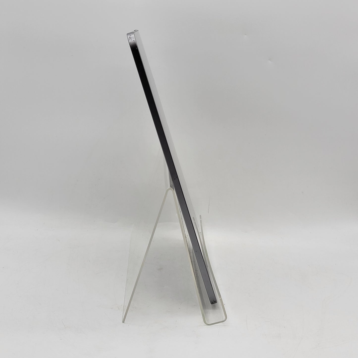WiFi Only Apple iPad Pro 11" 4th Gen 128GB Space Gray MNXD3LL/A