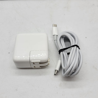 2019 Apple MacBook Air 13.3" i5 1.6GHz 8GB RAM 128GB SSD Space Gray A1932