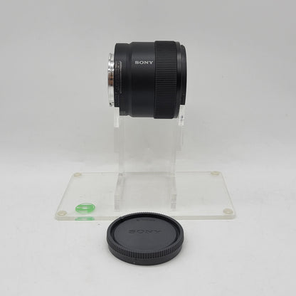 Sony E 11mm f/1.8 E-Mount Ultra Wide-Angle SEL11F18 Auto & Manual Lens