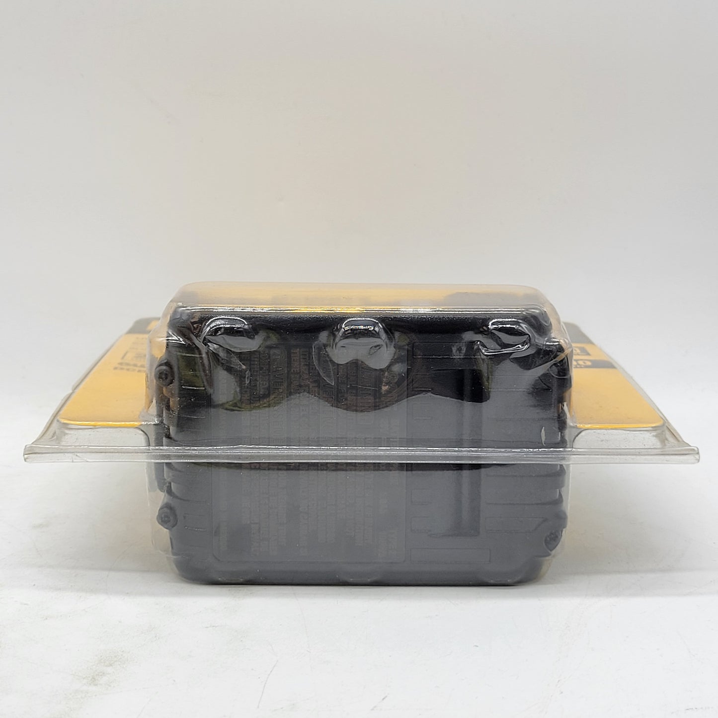 New DeWalt DCB205 20V MAX Lithium-ion Battery