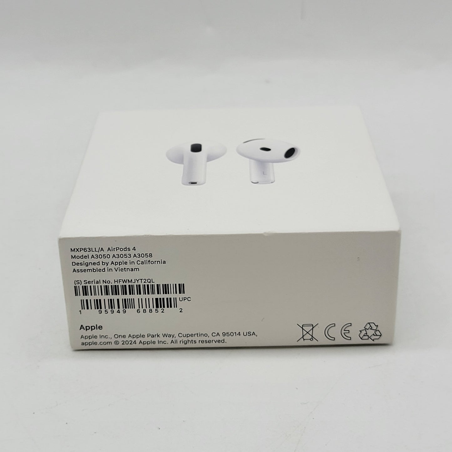 New Apple AirPods 4th Gen with Charging Case A3053 A3050 A3058 MXP63LL/A