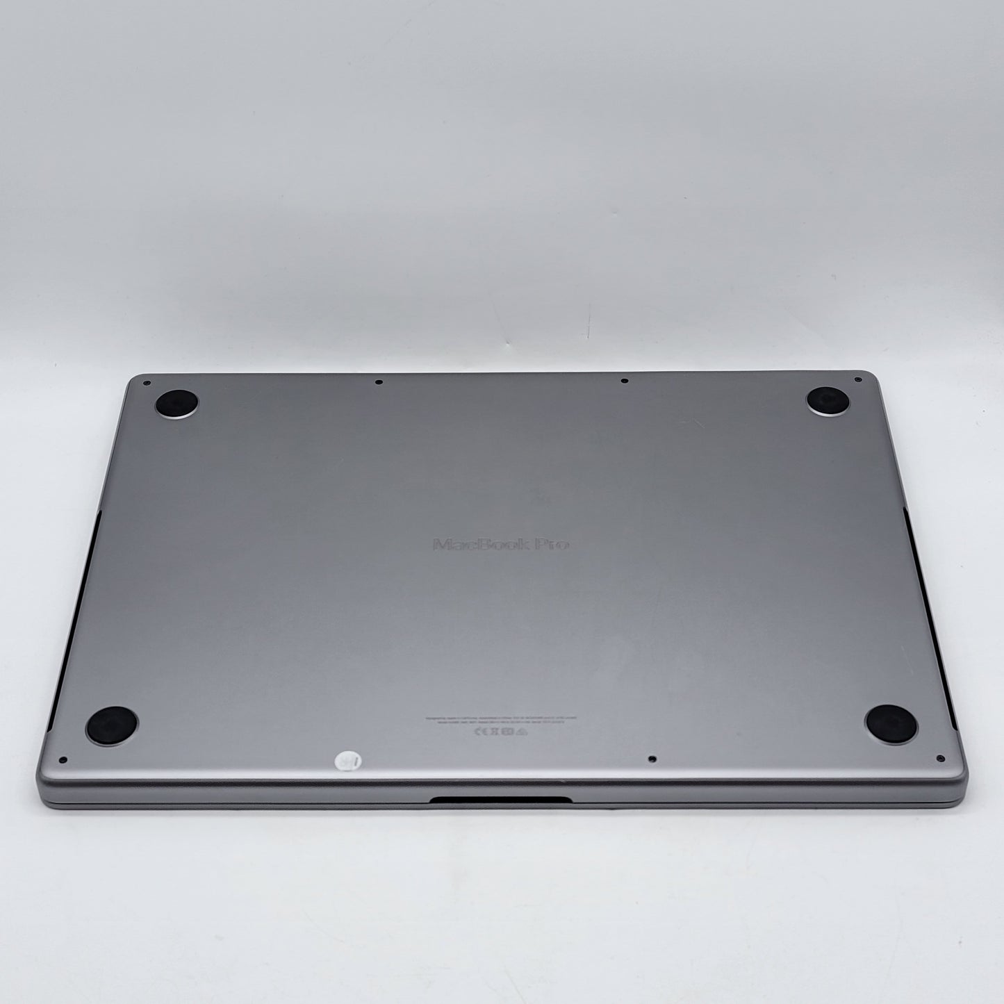 2021 Apple MacBook Pro 16" M1 Pro 16C GPU 3.2GHz 16GB RAM 1TB SSD A2485