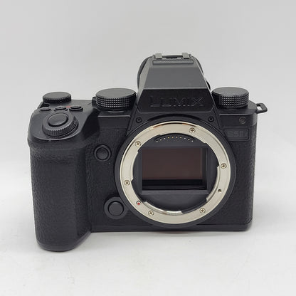 Panasonic S5 IIX DC-S5M2X 24.2MP Mirrorless Camera