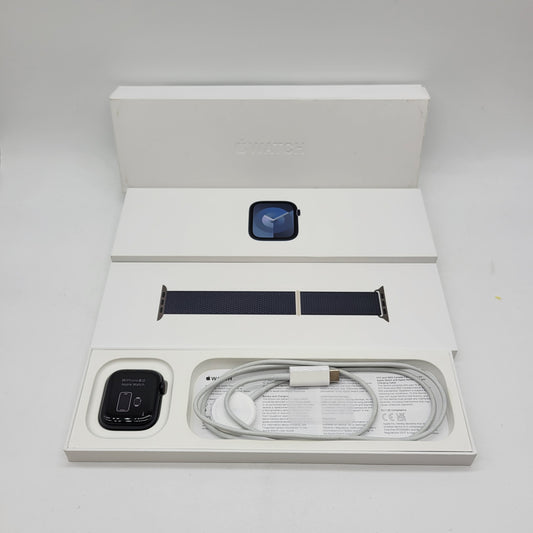 GPS Only Apple Watch Series 9 41MM Midnight Aluminum MRHU3LL/A Solo Loop