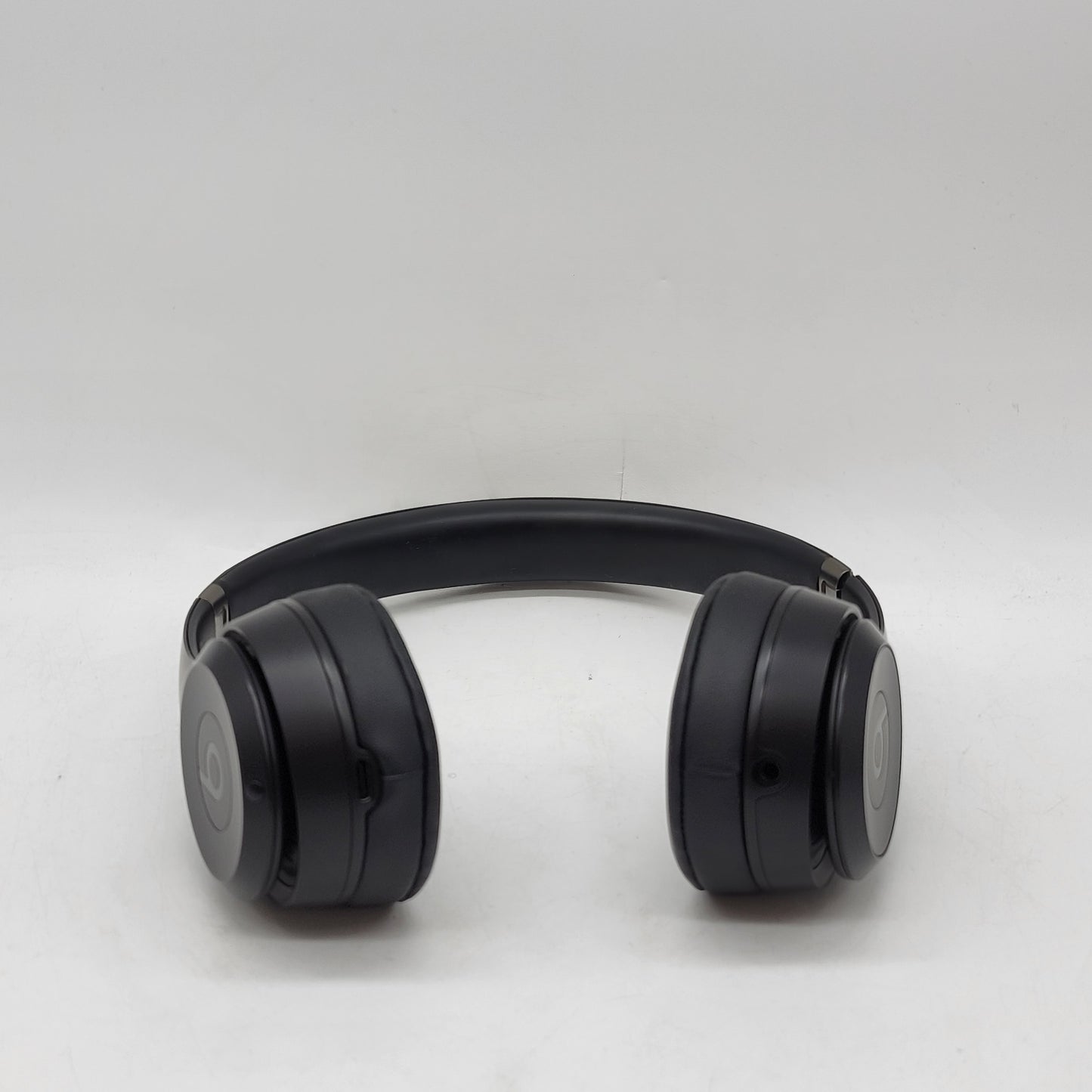 Beats Solo4 Wireless On-Ear Bluetooth Headphones Black A3140