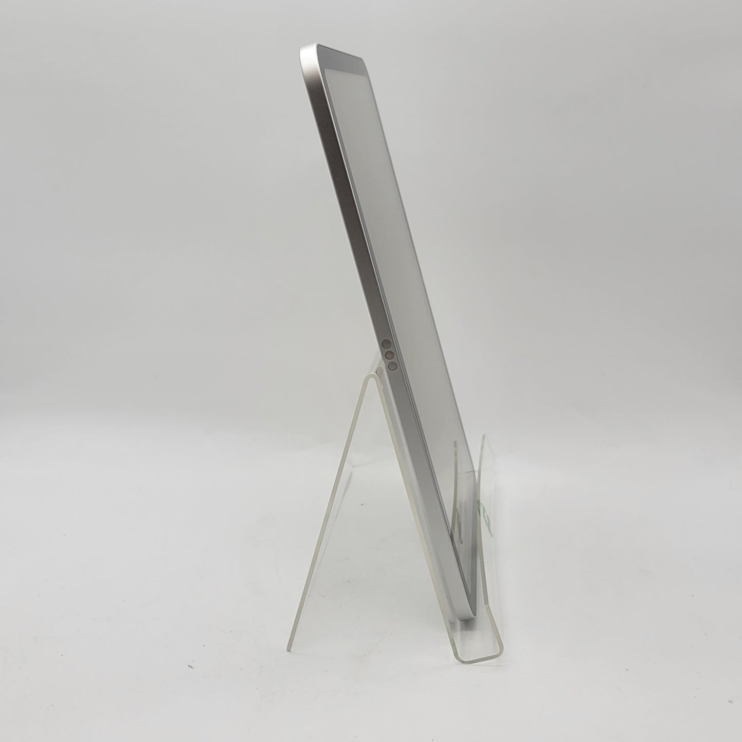 WiFi Only Apple iPad 11" (A16) 128GB Silver MD3Y4LL/A