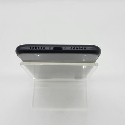 Unlocked Apple iPhone XR 64GB 17.6.1 Black MT3K2LL/A