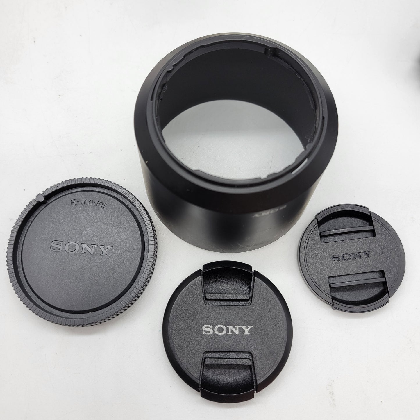 Sony Alpha A6100 24.2MP Compact Digital Camera 5510 Shutter Count Kit