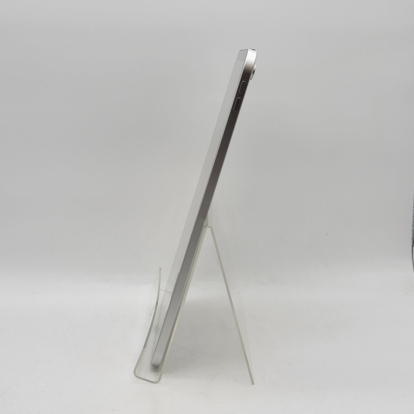 WiFi Only Apple iPad 11" (A16) 128GB Silver MD3Y4LL/A