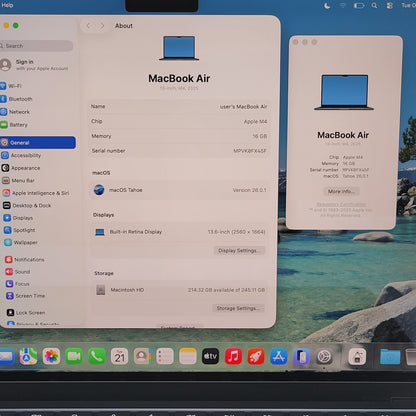 2025 Apple MacBook Air 13.6" M4 8C GPU 4.5GHz 16GB RAM 256GB SSD A3240