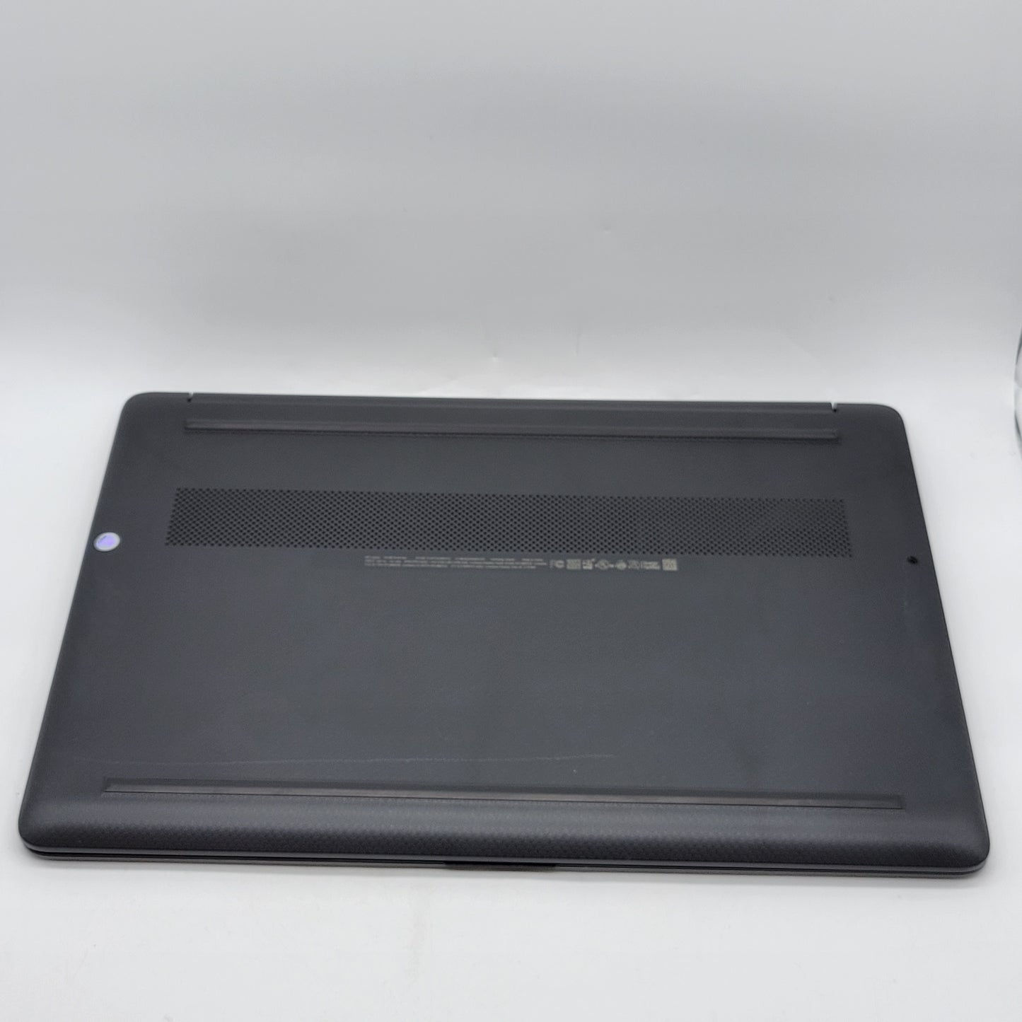 HP NoteBook 15-EF1078NR 15.6" Athlon Gold 3150U 2.4GHz 4GB RAM 256GB SSD