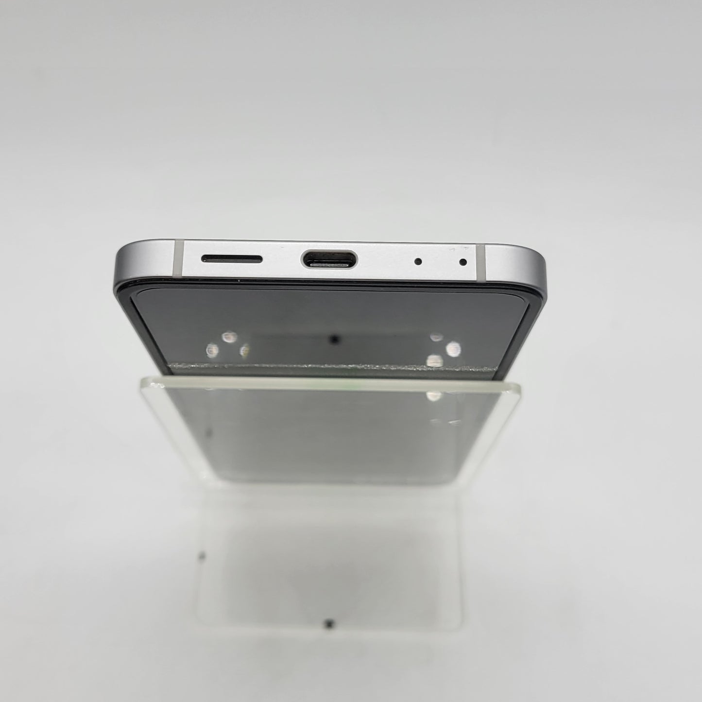 Unlocked Samsung Galaxy Z Flip6 12GB RAM 256GB SM-F741U Silver Shadow