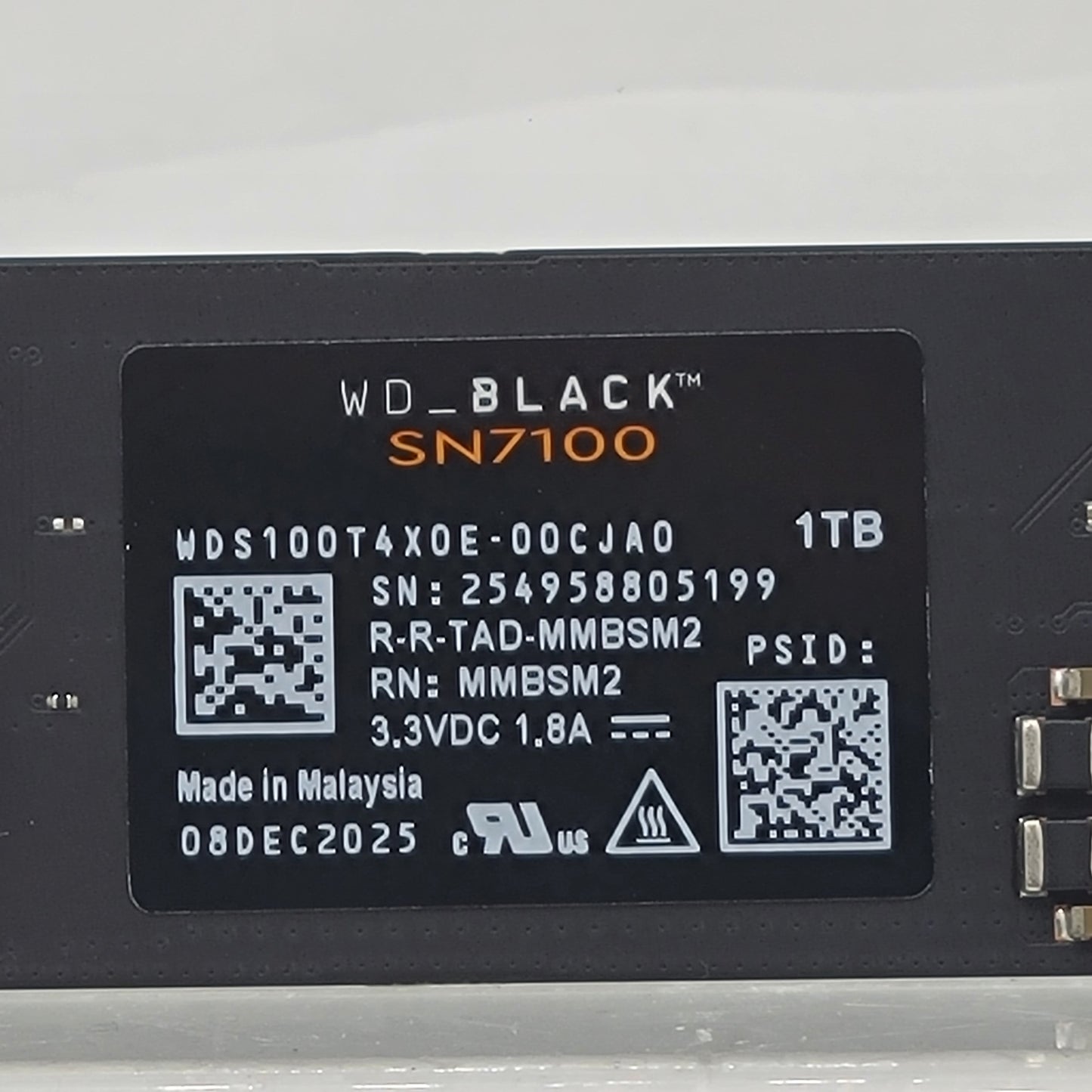 SanDisk 2280mm SN7100 1TB PCIe Gen 4.0 x4 SSD WDS100T4X0E