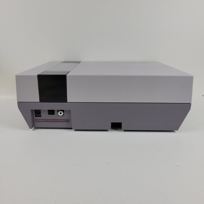 Nintendo Entertainment System NES Video Game Console NES-001 Gray