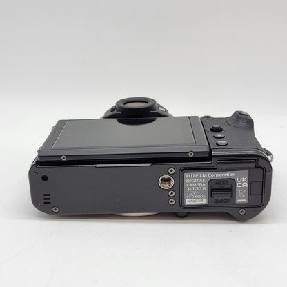 Fujifilm X-T30 II FF210005 26.1MP Digital Camera 530 Shutter Count With Lens