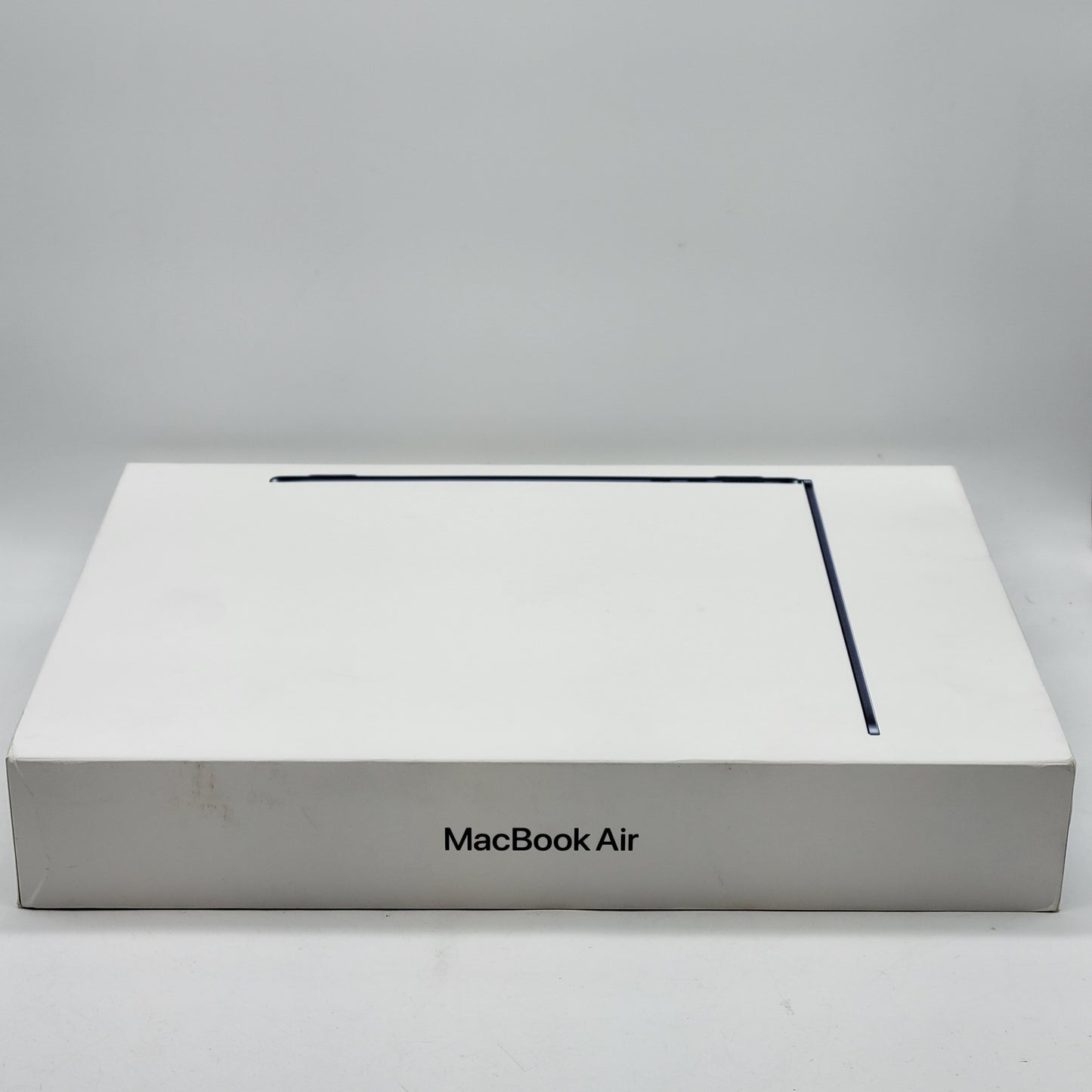 New 2025 Apple MacBook Air 13.6" M4 8C GPU 4.5GHz 16GB RAM 256GB SSD A3240
