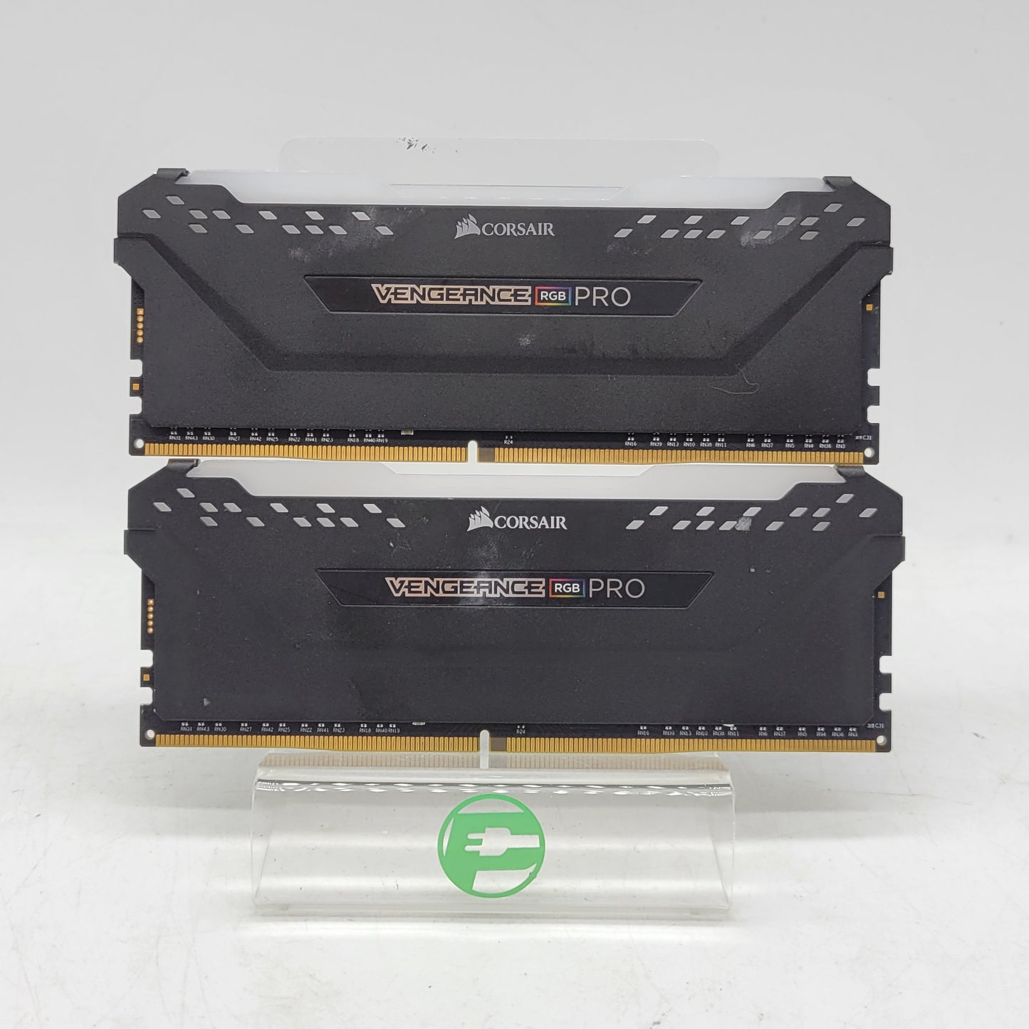 Corsair Vengeance RGB Pro 32GB (2x16GB) RAM DDR4 3600MHz CMW32GX4M2Z3600C18 GPU
