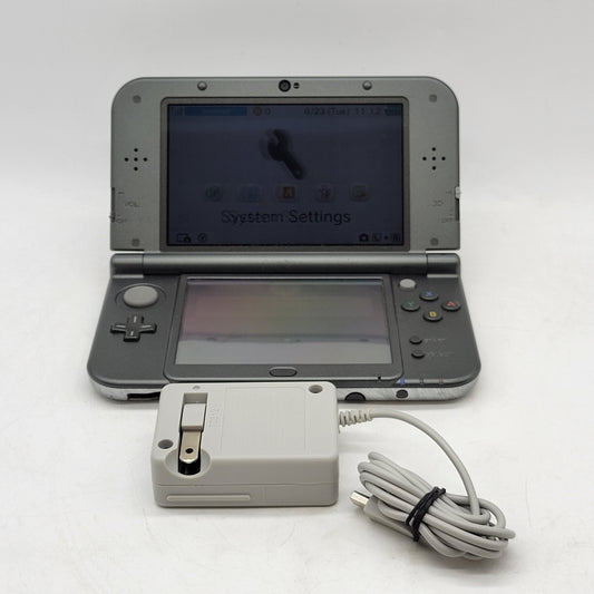 Nintendo 3DS XL Handheld Game Console RED-001 Monster Hunter 4 Ultimate W Game