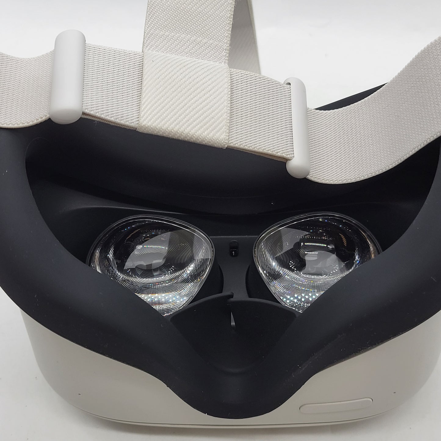 Meta Quest 2 128GB Standalone All-in-One VR Headset KW49CM