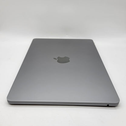 2022 Apple MacBook Air 13.6" M2 3.5GHz 8GB RAM 256GB SSD A2681