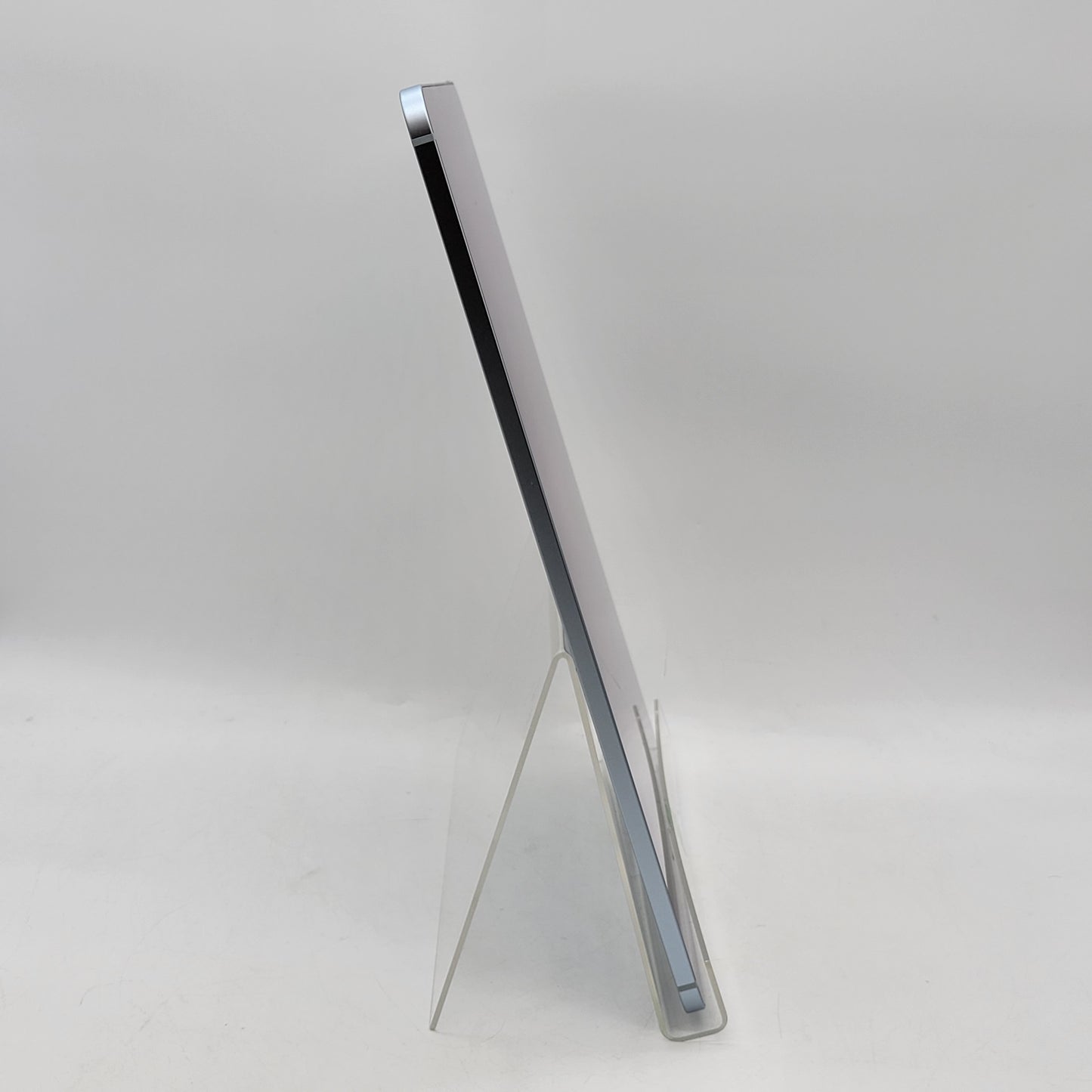 Factory Unlocked Apple iPad Air 13" M3 256GB Blue MCJ64LL/A