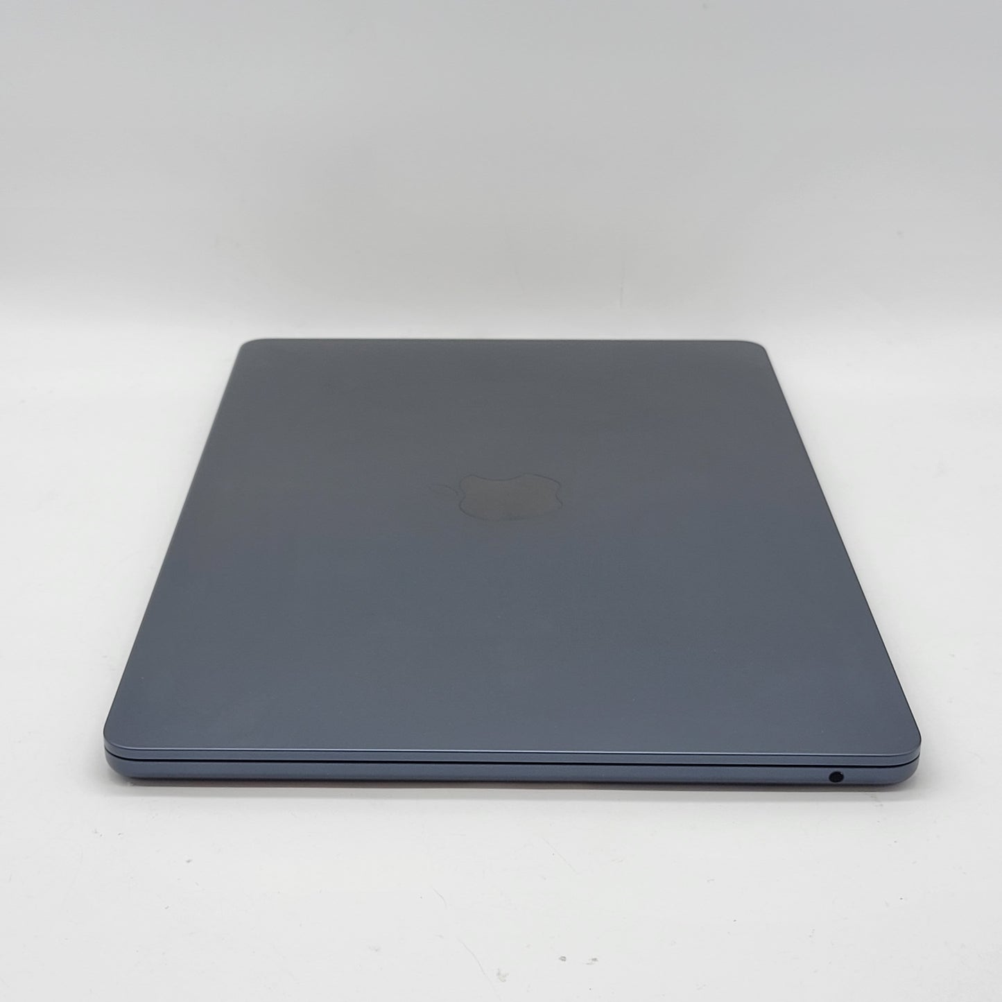 2025 Apple MacBook Air 13.6" M4 8 Core 4.5GHz 16GB RAM 256GB SSD A3240