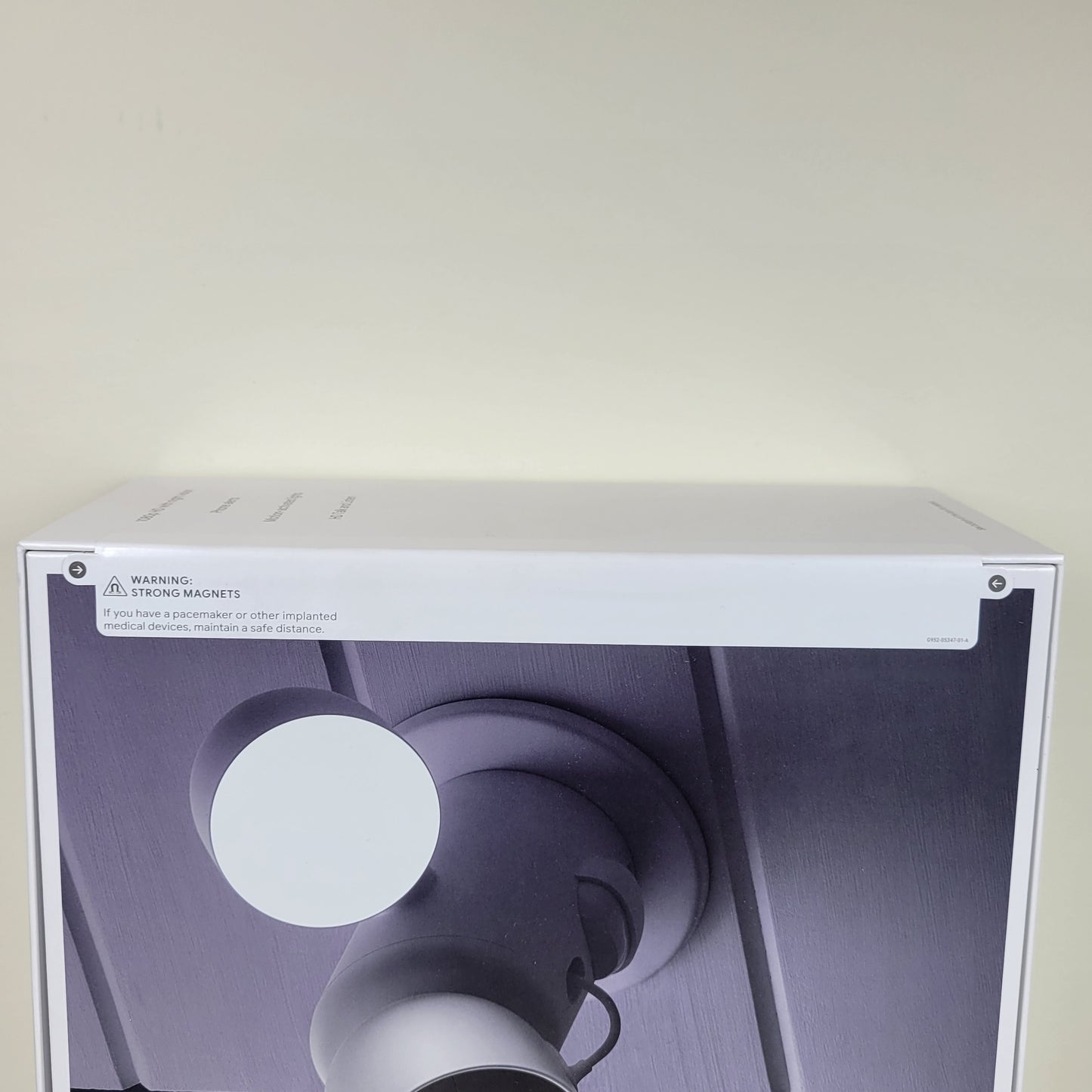 New Google Nest Cam With Floodlight Outdoor Camera White GPLE9