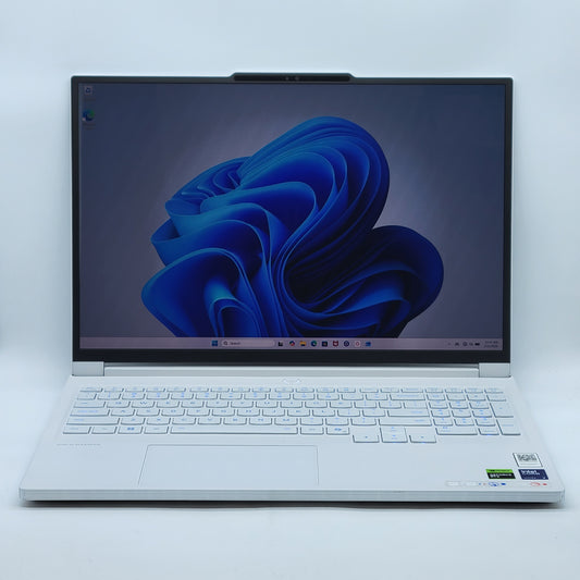 Lenovo legion 7 16IAX10 16" U9 275HX 2.7GHz 32GB RAM 1TB SSD GeForce RTX 5070