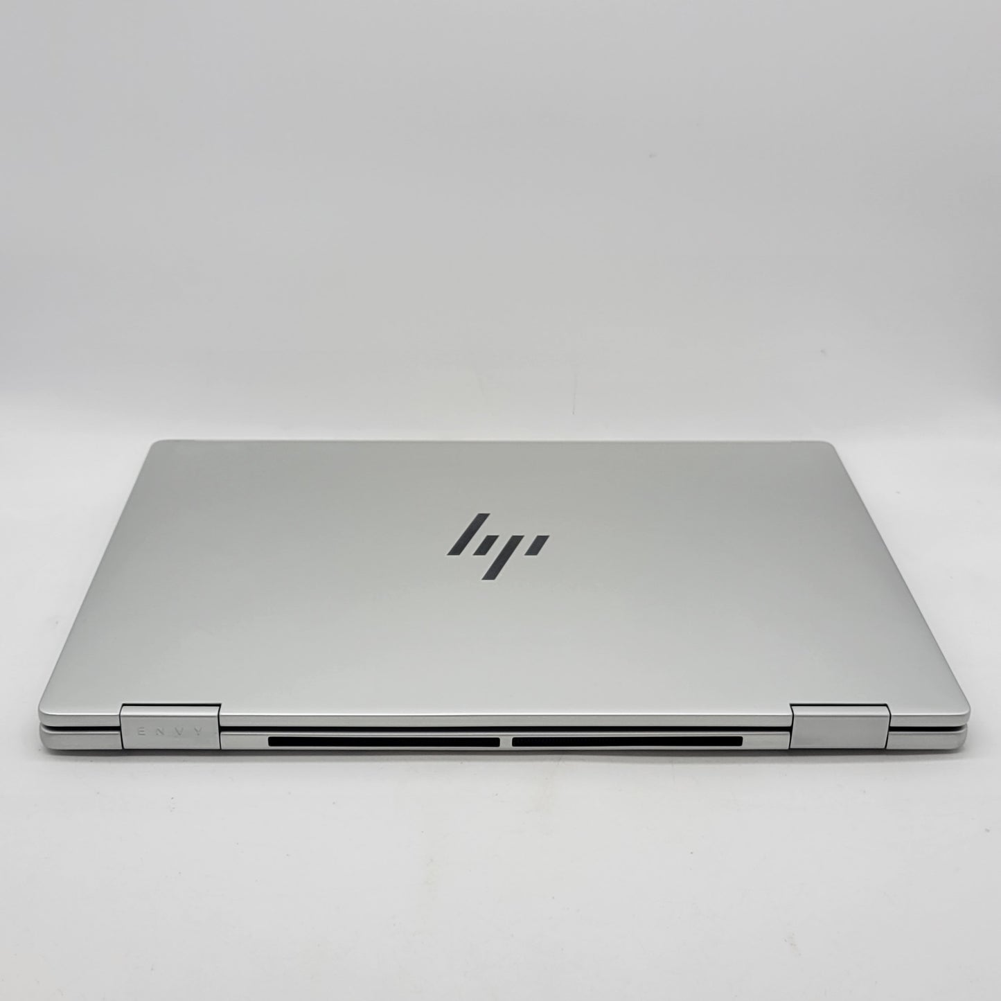 HP Envy x360 14-FA0023DX 14" Ryzen 7 8840HS 3.3GHz 16GB RAM 1TB SSD