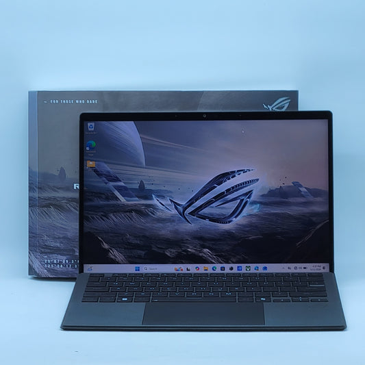 Asus ROG Flow Z13 GZ302EA 13.4" Ryzen AI Max+ 395 3.0GHz 64GB RAM 1TB SSD