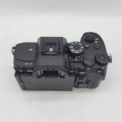Sony Alpha A7R V 61MP Full-Frame Mirrorless Digital Camera 766601 Shutter Count