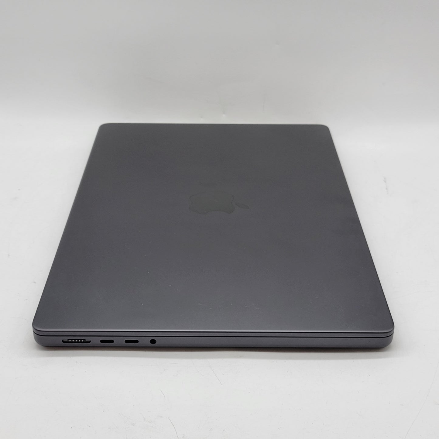 2025 Apple MacBook Pro 14" M5 10C GPU 4.6GHz 16GB RAM 512GB SSD A3434