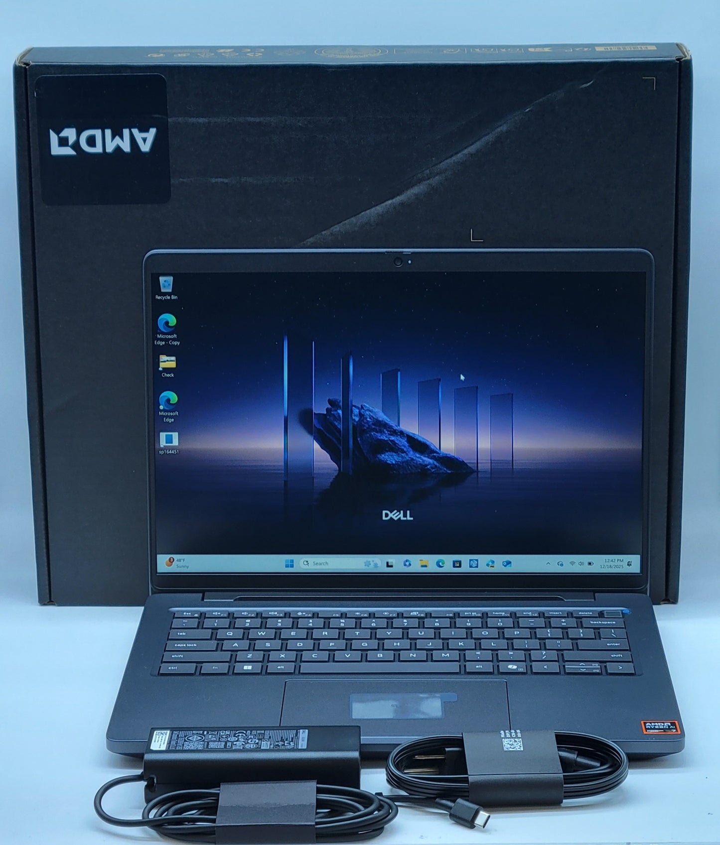 Dell Pro Max 14 MC14255 14" Ryzen AI 7 Pro 350 2.0GHz 32GB RAM 512GB SSD Read