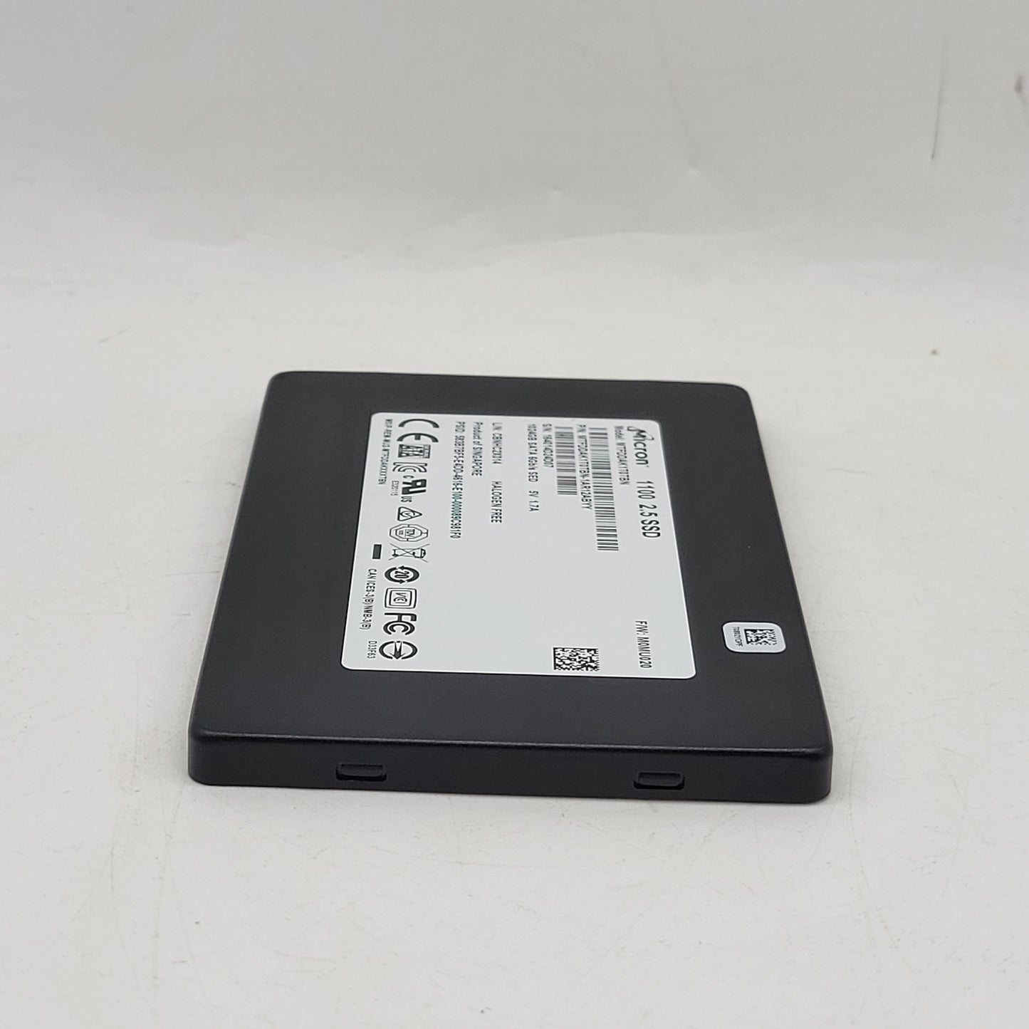 Micron  2.5" MTFDDAK1T0TBN 1TB SATA III 6Gbps SSD