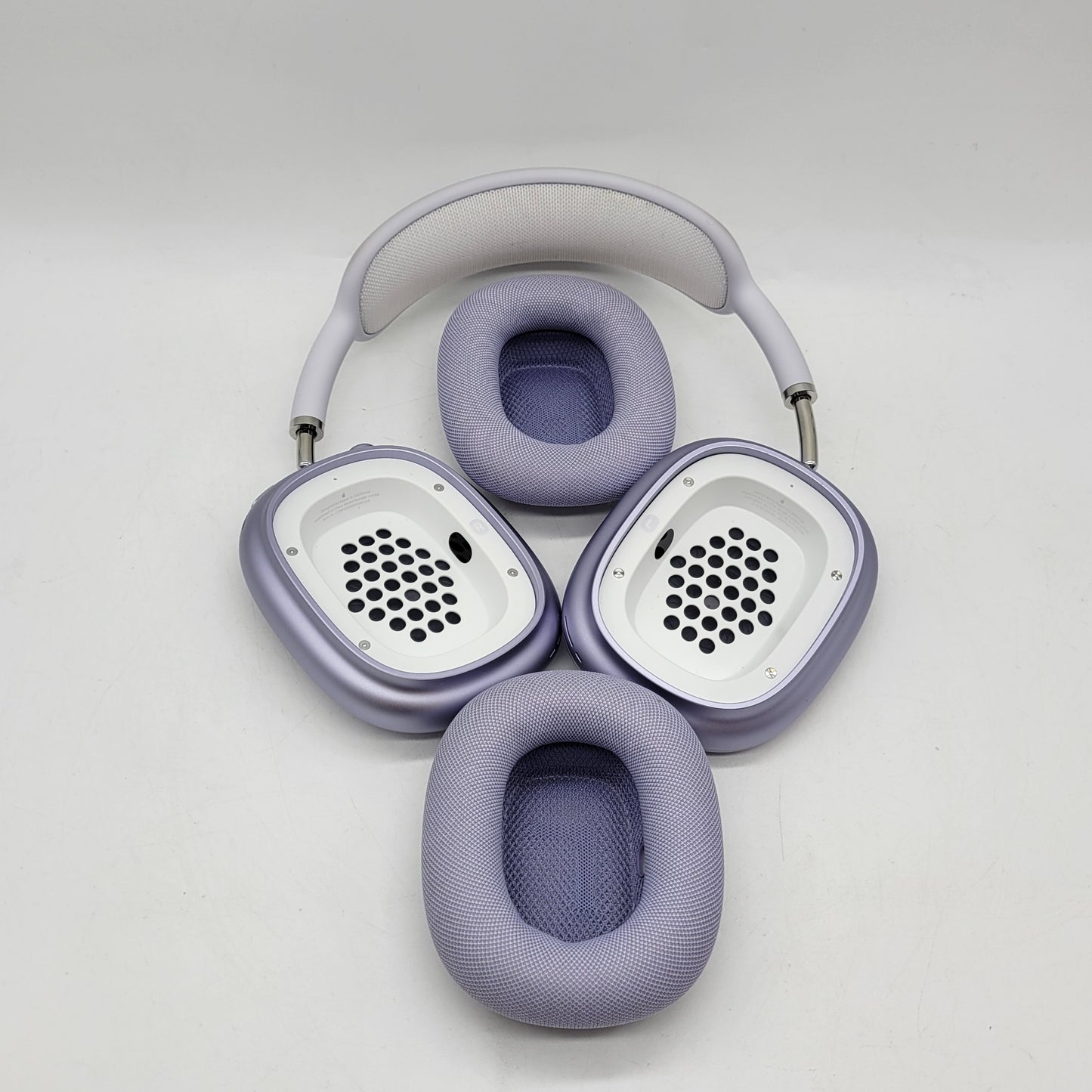 Apple AirPods Max USB-C Wireless Over-Ear Headphones Purple MWW83AM/A
