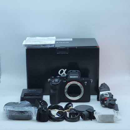 Sony Alpha A7R V 61MP Full-Frame Mirrorless Digital Camera 766601 Shutter Count