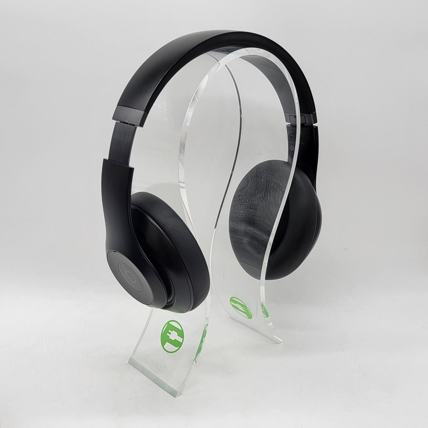 Beats Studio Pro Wireless Over-Ear Bluetooth Headphones Black A2924